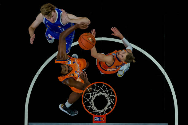 转折出现在 转折出现在