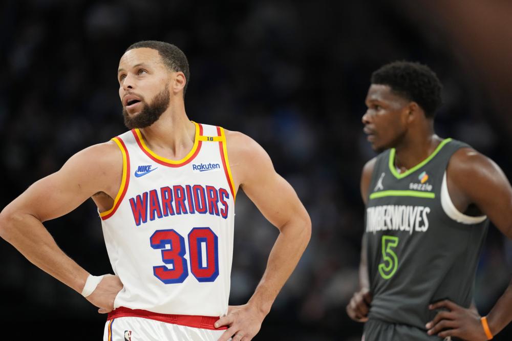 JR原创:弗拉格热席卷纽波特,家乡之星在杜克大放异彩3415置顶.