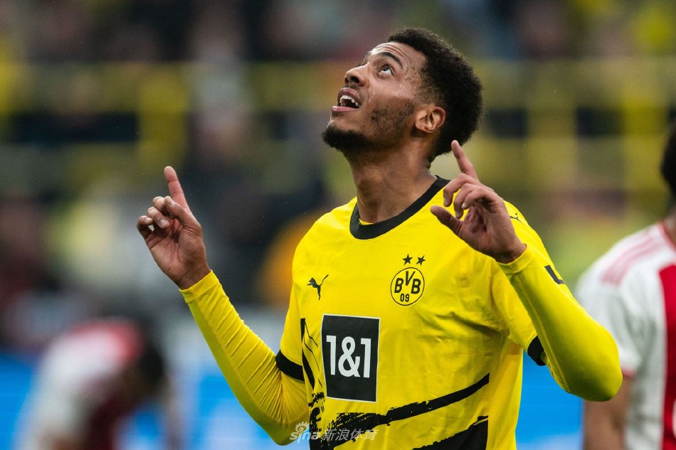 这个世界会 这个世界会