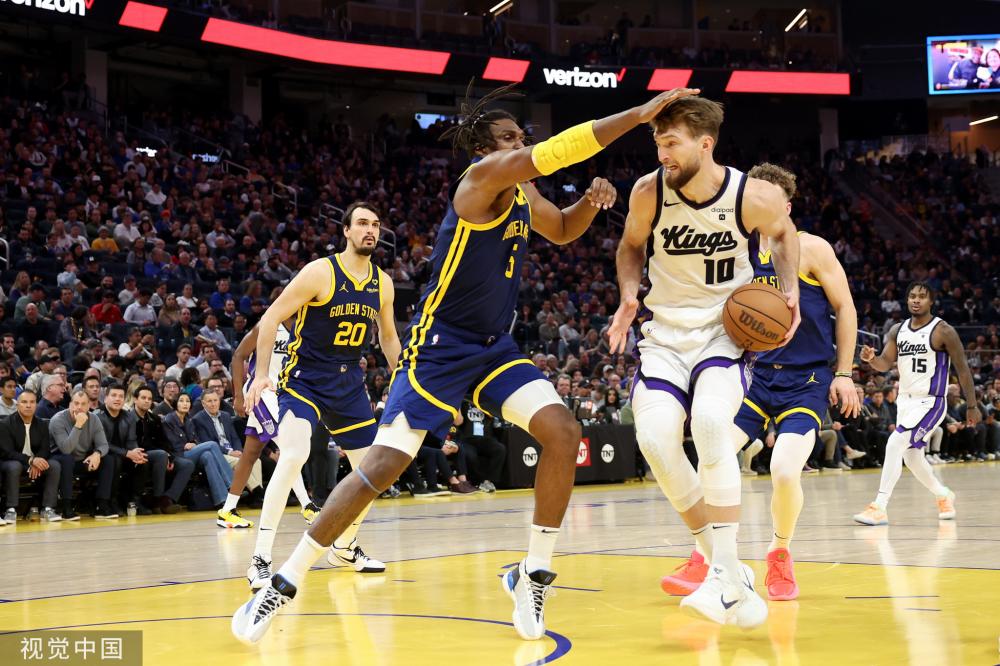 WNBA为何突发多起投掷性玩具事件？或与加密货币计划有关